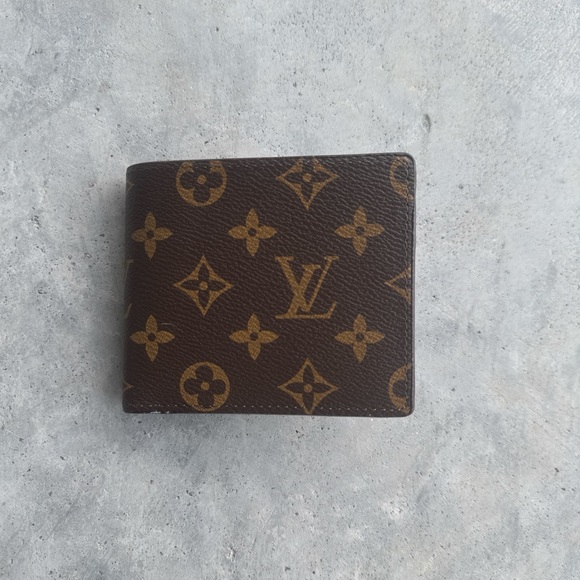 Louis Vuitton Brown Monogram Wallet - Picture 2 of 4